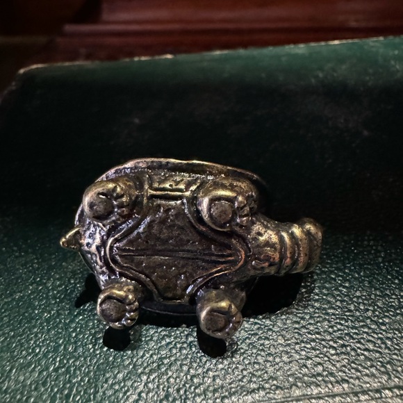 Solid Brass Turtle Vintage-style Sculpture Desk Decor - Picture 6 of 10